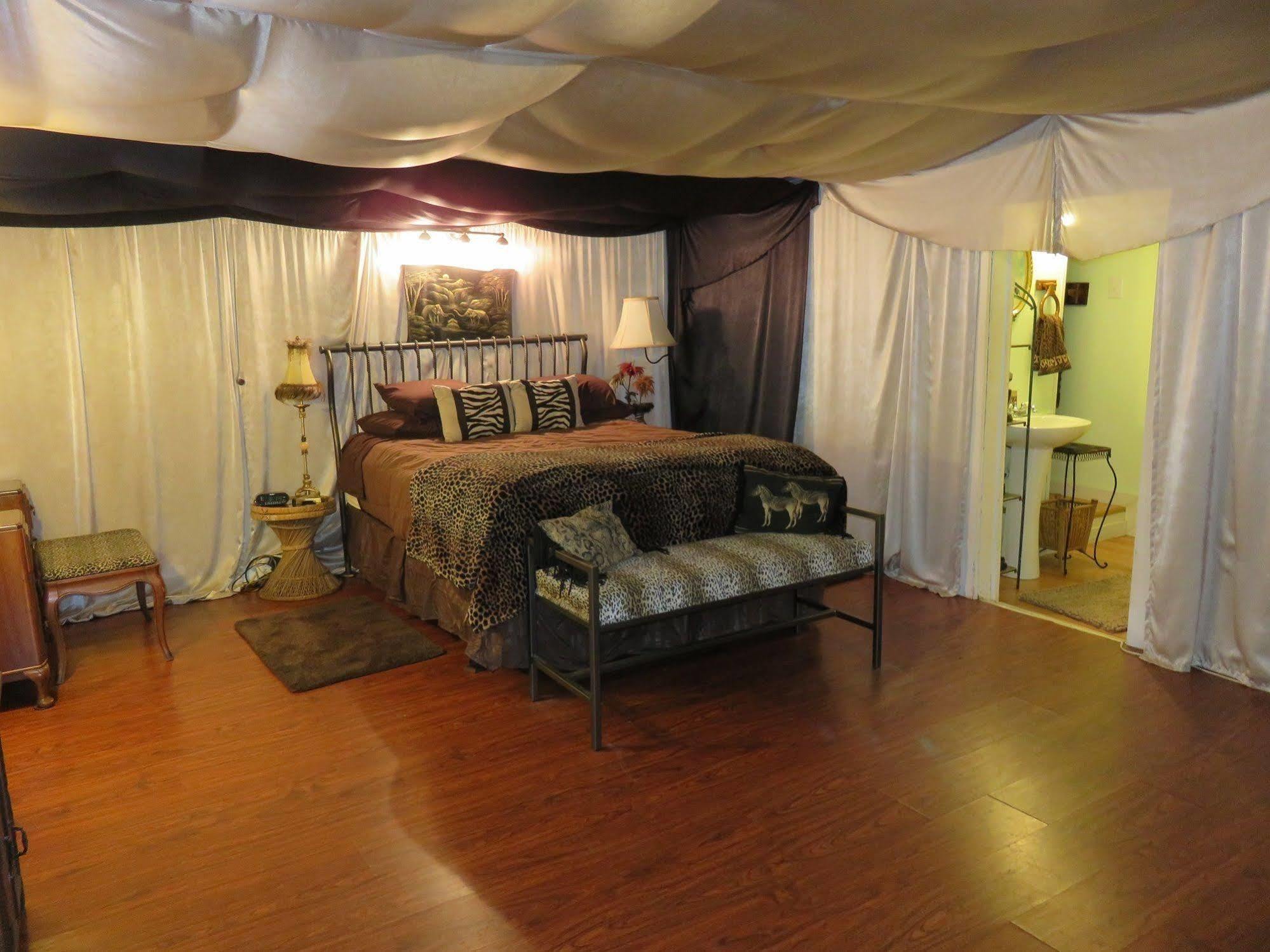 Avenue O Bed And Breakfast Galveston Bagian luar foto