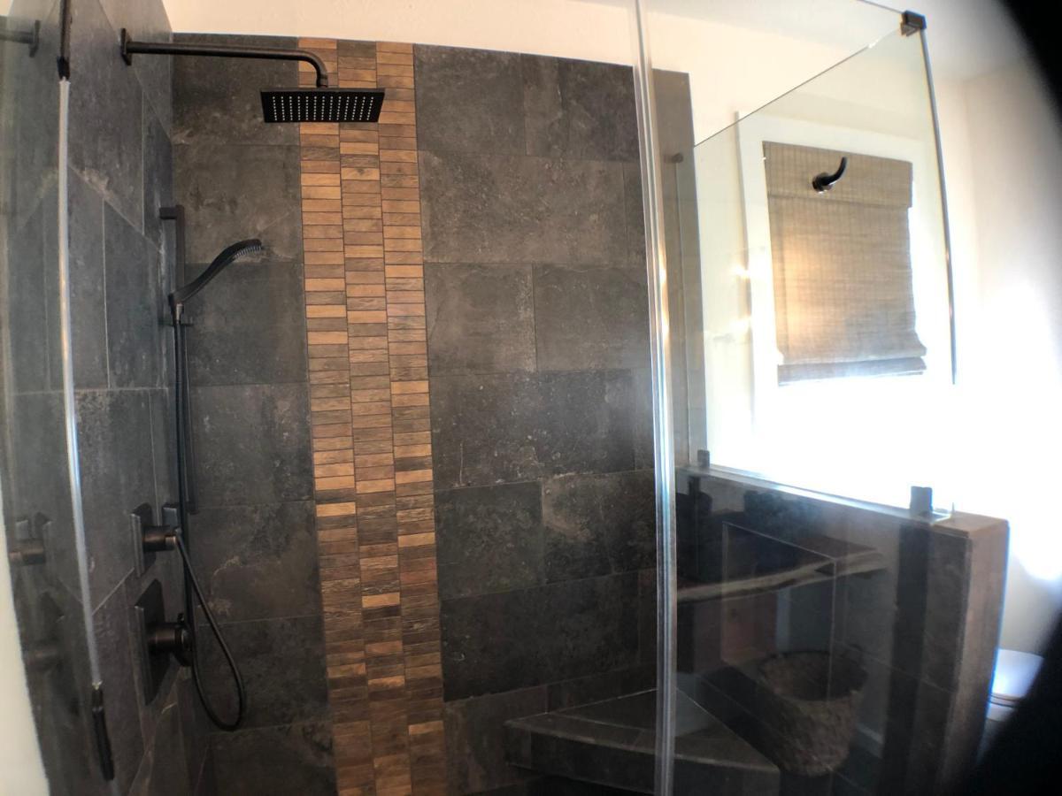 Avenue O Bed And Breakfast Galveston Bagian luar foto